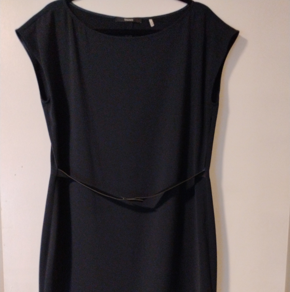 Tahari Navy Sleeveless Dress